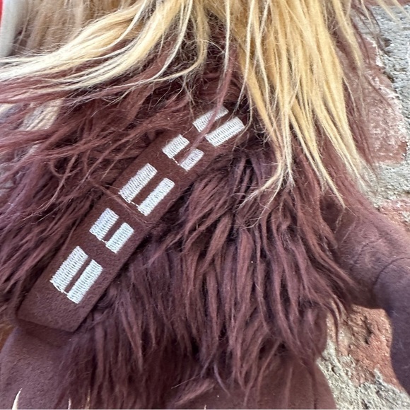 LEGO® Star Wars™ Chewbacca Holiday Plush Stuffed Animal Christmas Candy Cane - Picture 6 of 14